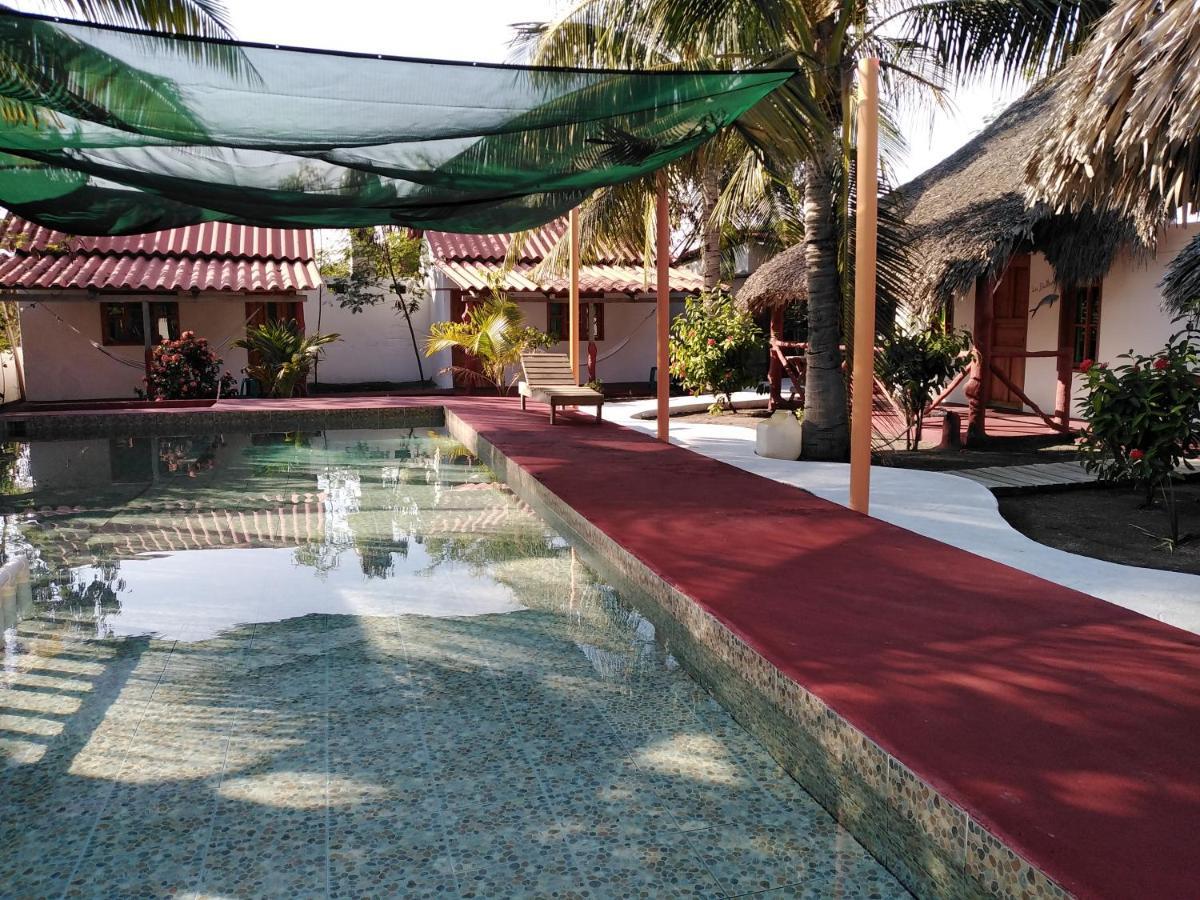 Bungalows Familiares Monterrico Buitenkant foto
